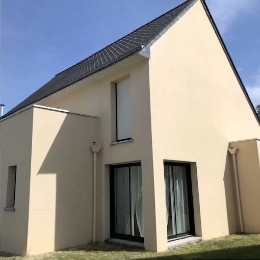 Façade nettoyée, maison 1, après