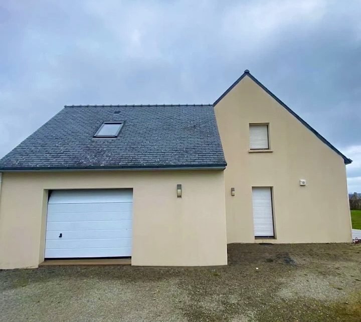 Façade nettoyée, maison 3, après